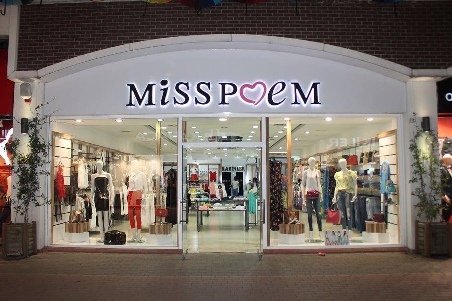 Lovelet Miss Poem