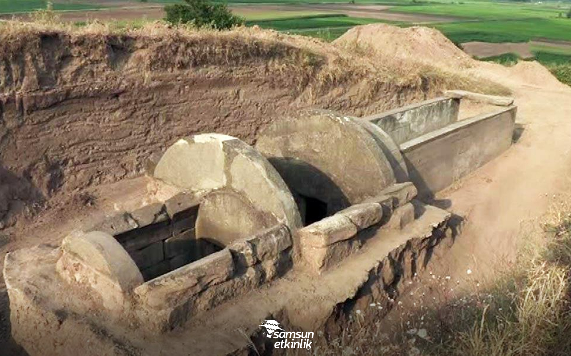 Nadir Kalıntılar Arasında Yer Alan İkiztepe Höyüğü