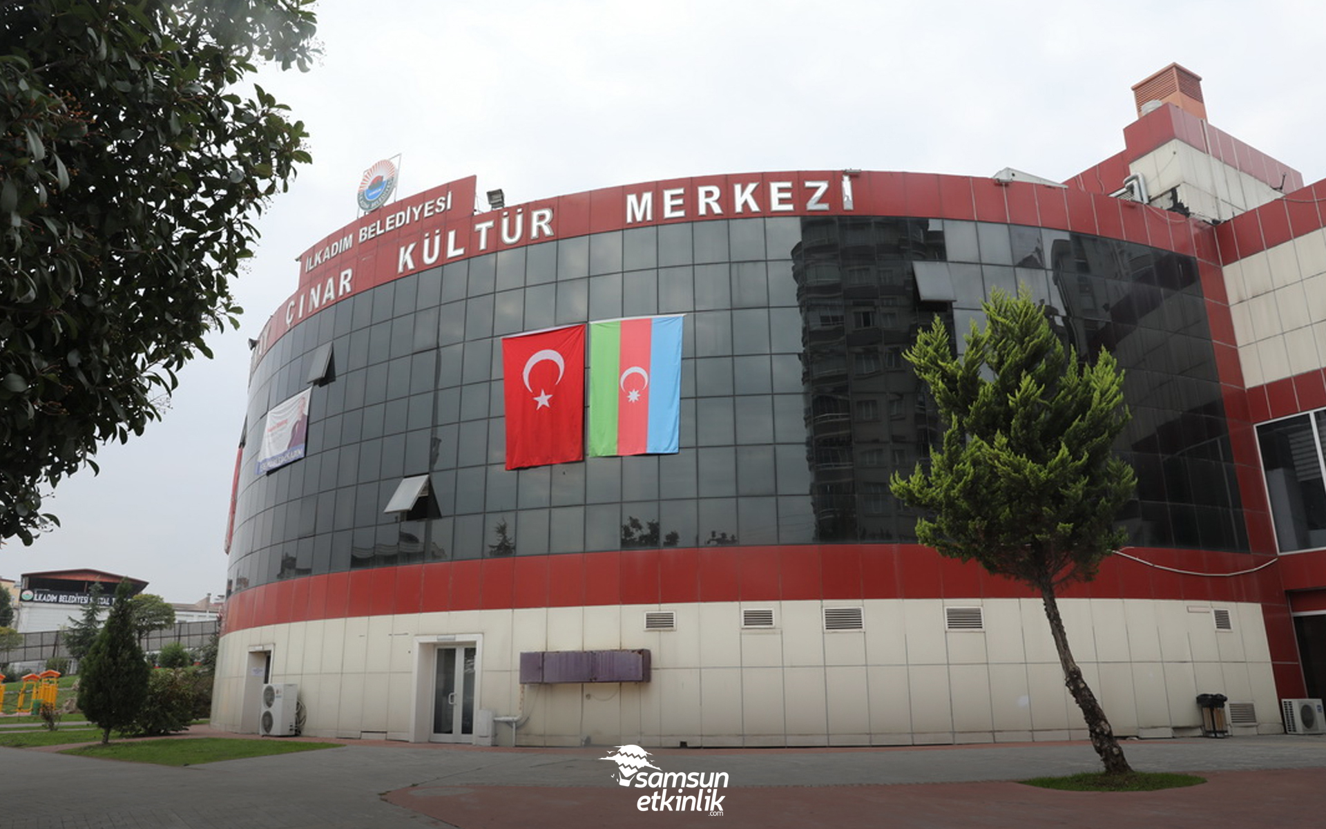 Yıldıray Çınar Kültür Merkezi