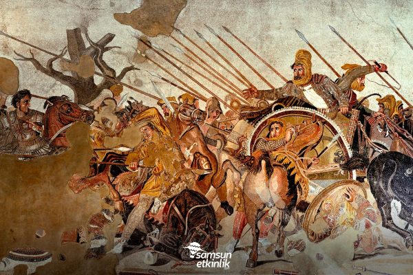 Dunyanin-Ilk-Fatihi-Buyuk-Iskenderin-Yasamini-Merak-Edenlere